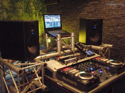 Show this booth : 